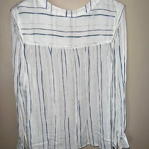 XL Gauze style light weight button up blouse